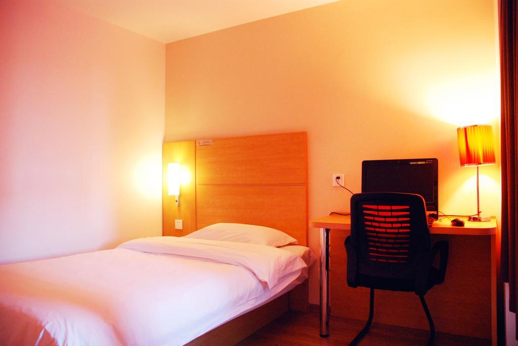 Ibis Changchun Jianshe Street Esterno foto