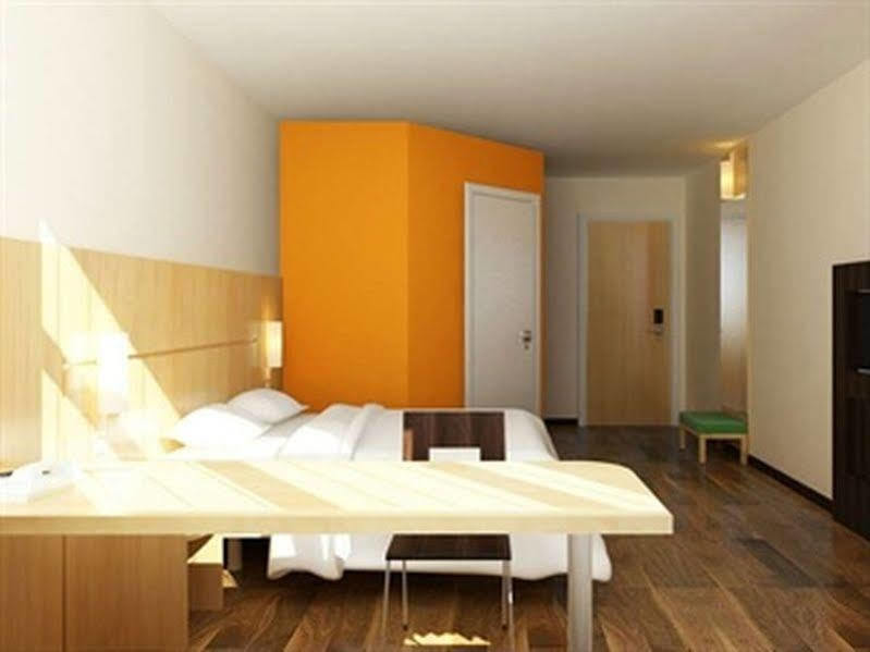 Ibis Changchun Jianshe Street Esterno foto